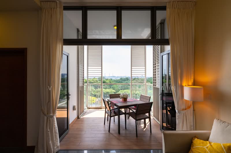 Seahill, 121 West Coast Crescent, 2 Bedrooms, 786 sqft, Condominium For Sale, by Valentina Tan, 500128262 - Balcony - PropertyGuru.com.sg