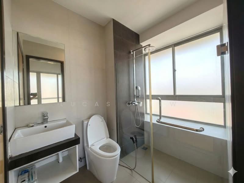 Bliss Loft, 25 Kim Keat Close, 2 Bedrooms, 818 sqft, Condominium For Rent, by Lucas Chiew, 500128266 - Bathroom - PropertyGuru.com.sg