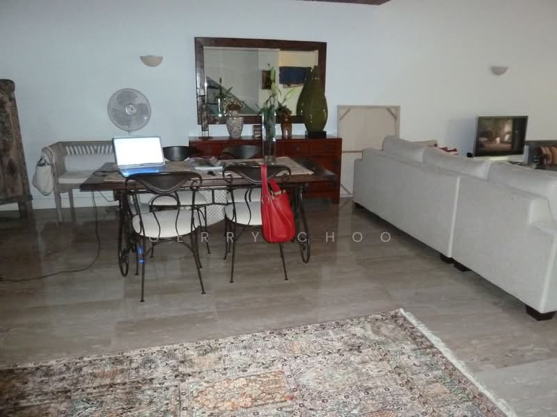Sommerville Park, 99 Farrer Drive, 3 Bedrooms, 2,325 sqft, Condominium For Rent, by Gerry Choo, 500128267 - Living Room - PropertyGuru.com.sg
