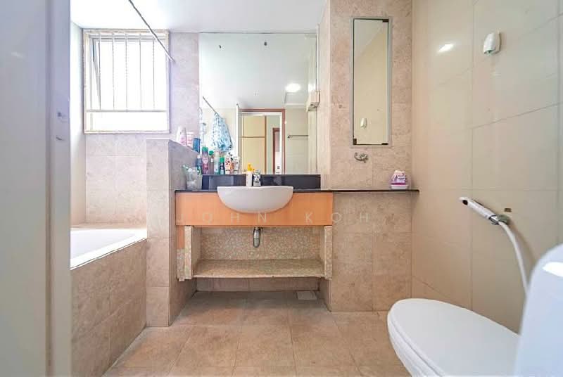 Lilydale, 550 Yishun Ave 6, 3 Bedrooms, 1,195 sqft, Condominium For Sale, by John Koh, 500128307 - Bathroom - PropertyGuru.com.sg