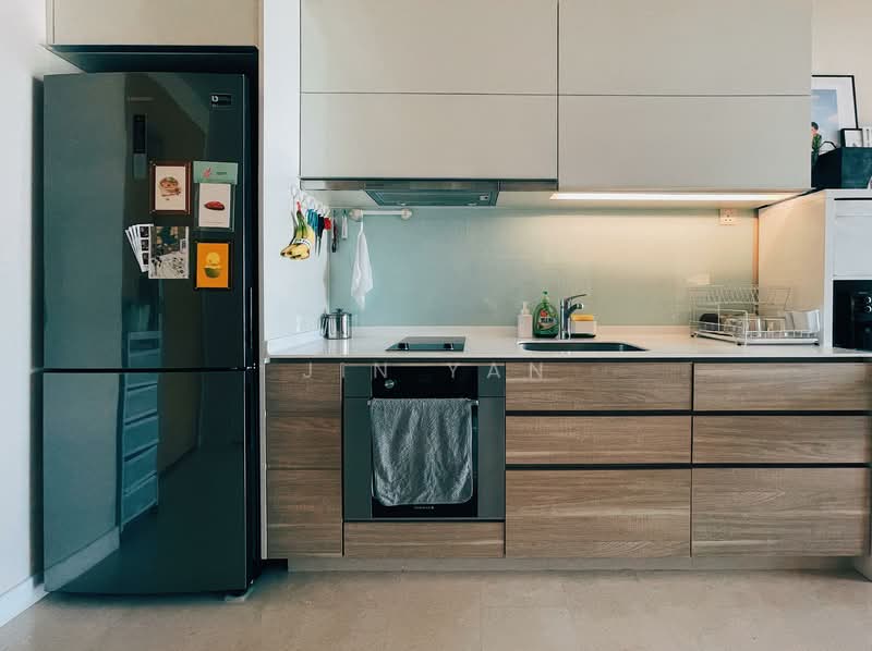Alex Residences, 28 Alexandra View, 2 Bedrooms, 678 sqft, Apartment For Rent, by Jin Yan, 500128310 - Kitchen - PropertyGuru.com.sg