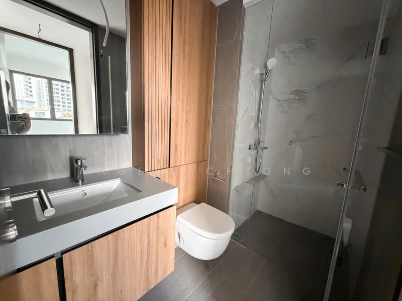 AMO Residence, 21 Ang Mo Kio Rise, 2 Bedrooms, 743 sqft, Condominium For Sale, by Angela Cheong, 500128314 - Common Bathroom - PropertyGuru.com.sg