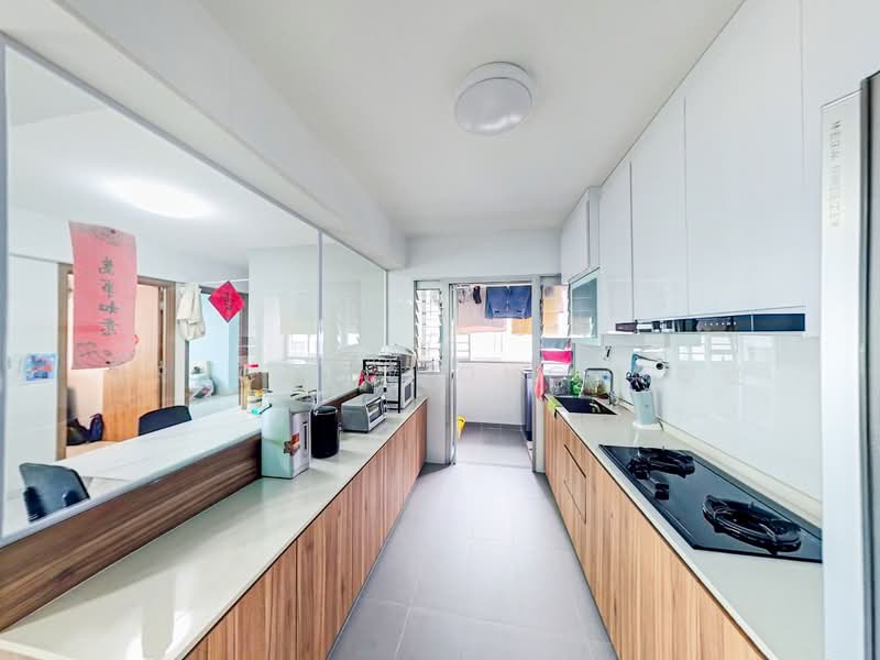 422A Northshore Drive, 422A Northshore Drive, 3 Bedrooms, 1,216 sqft, HDB Flat For Sale, by Grace  LIONG 梁礜從, 500128316 - Kitchen - PropertyGuru.com.sg