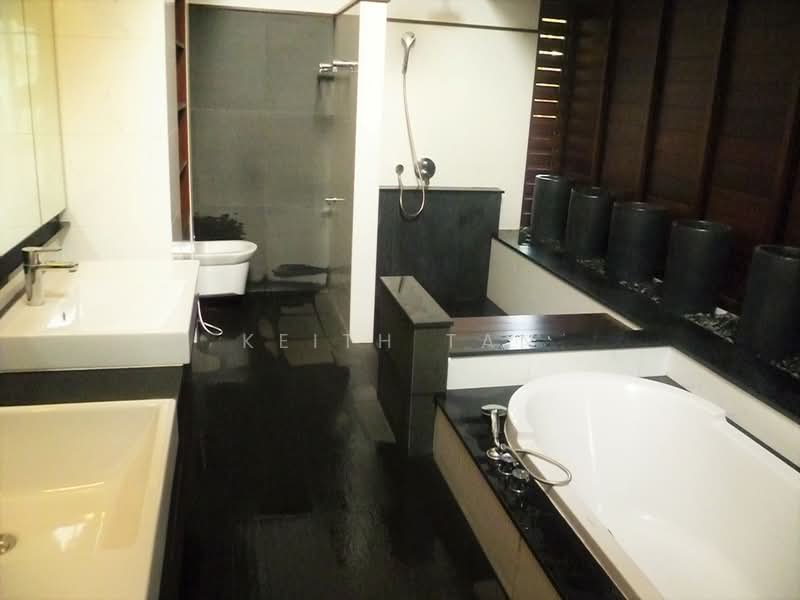 Ocean Drive, Ocean Drive, 4 Bedrooms, 5,500 sqft, Detached House For Sale, by Keith Tan, 500128319 - Bathroom - PropertyGuru.com.sg