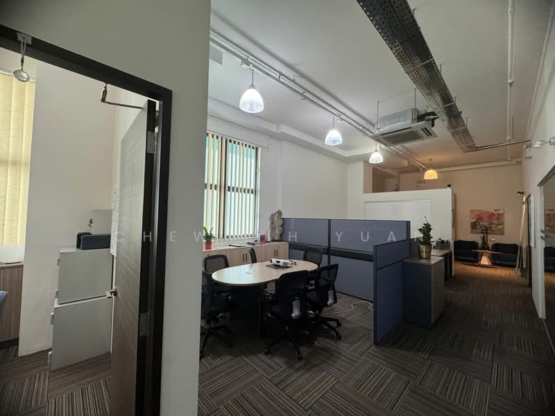 Woodlands 11, 11 Woodlands Close, 1,938 sqft, Light Industrial (B1) For Sale, by Chew Lih Yuan, 500128325 - Interior - CommercialGuru.com.sg