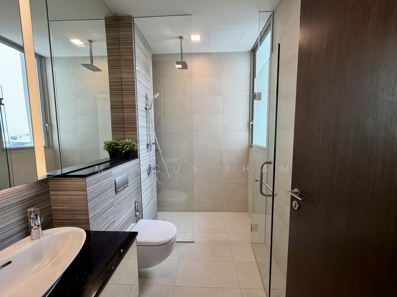 Kallang Riverside, 51 Kampong Bugis, 2 Bedrooms, 1,001 sqft, Condominium For Rent, by Marcus Tham, 500128327 - Bathroom - PropertyGuru.com.sg