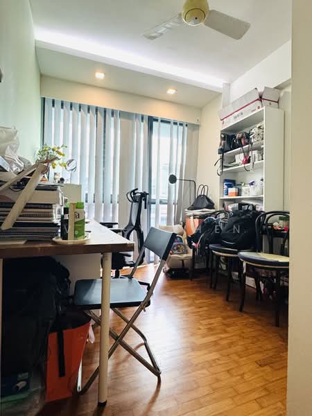 Esparina Residences, 115 Compassvale Bow, 3 Bedrooms, 1,066 sqft, Executive Condominium For Sale, by Vicky Chen, 500128330 - Study - PropertyGuru.com.sg