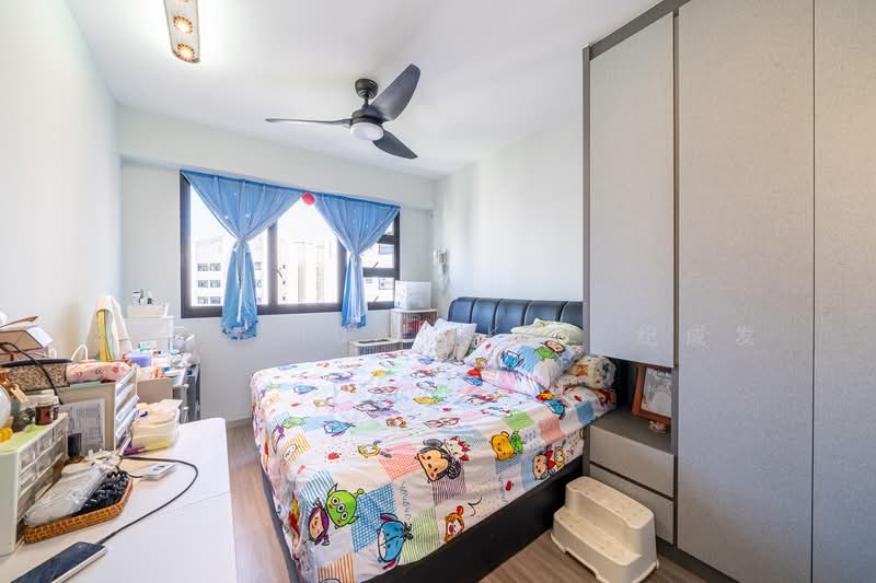 468A Bukit Batok West Avenue 9, 468A Bukit Batok West Avenue 9, 3 Bedrooms, 1,001 sqft, HDB Flat For Sale, by Seng Huat Kee 纪成发, 500128343 - Bedroom - PropertyGuru.com.sg