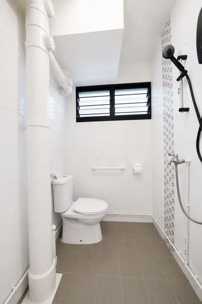 550 Bedok North Avenue 1, 550 Bedok North Avenue 1, 2 Bedrooms, 883 sqft, HDB Flat For Sale, by Derek Woo 吴玮彦, 500128345 - PropertyGuru.com.sg