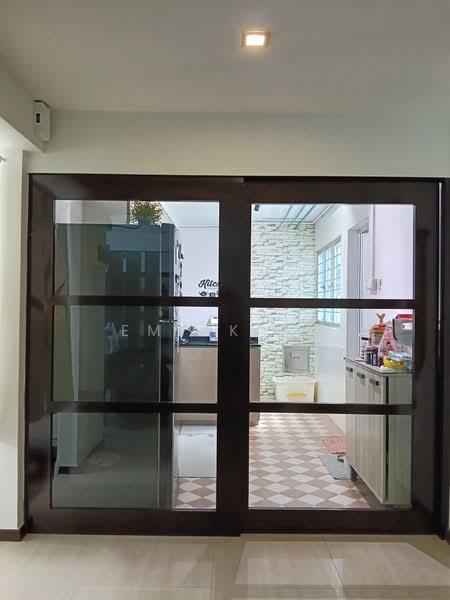 111 Gangsa Road, 111 Gangsa Road, 3 Bedrooms, 1,420 sqft, HDB Flat For Sale, by Em Akiak, 500128348 - Kitchen - PropertyGuru.com.sg