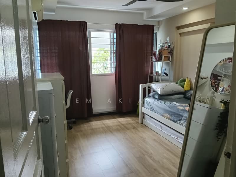 111 Gangsa Road, 111 Gangsa Road, 3 Bedrooms, 1,420 sqft, HDB Flat For Sale, by Em Akiak, 500128348 - Bedroom - PropertyGuru.com.sg