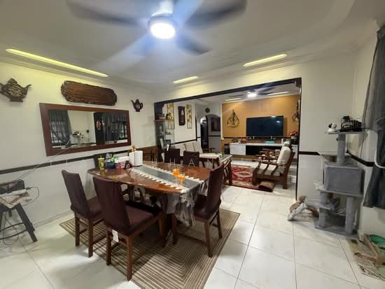 For Sale - 324 Sembawang Close