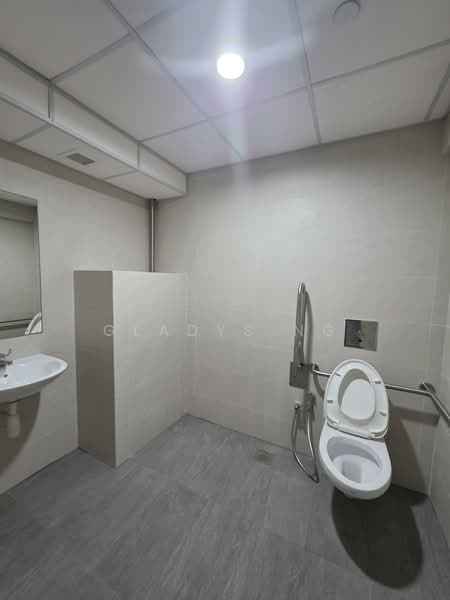 Food Ascent, 45 Tuas South Avenue 1, 2,766 sqft, Factory / Workshop (B2) For Rent, by Gladys Ng, 500128374 - Bathroom - CommercialGuru.com.sg