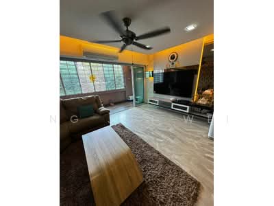For Sale - 558 Jurong West Street 42