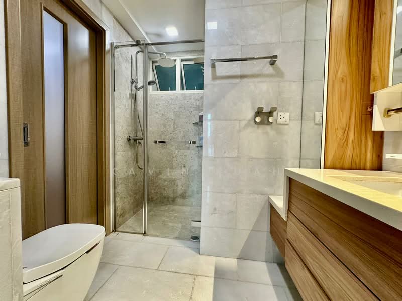 Parc Palais, 53 Hume Avenue, 3 Bedrooms, 1,356 sqft, Condominium For Sale, by Kavin Kuah, 500128383 - Bathroom - PropertyGuru.com.sg