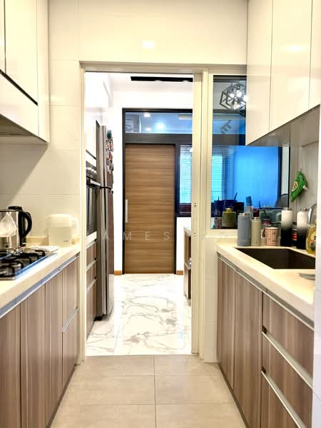 The Nautical, 97 Jalan Sendudok, 3 Bedrooms, 1,119 sqft, Condominium For Sale, by James Ng, 500128395 - Kitchen - Regular Shaped Wet Kitchen - PropertyGuru.com.sg