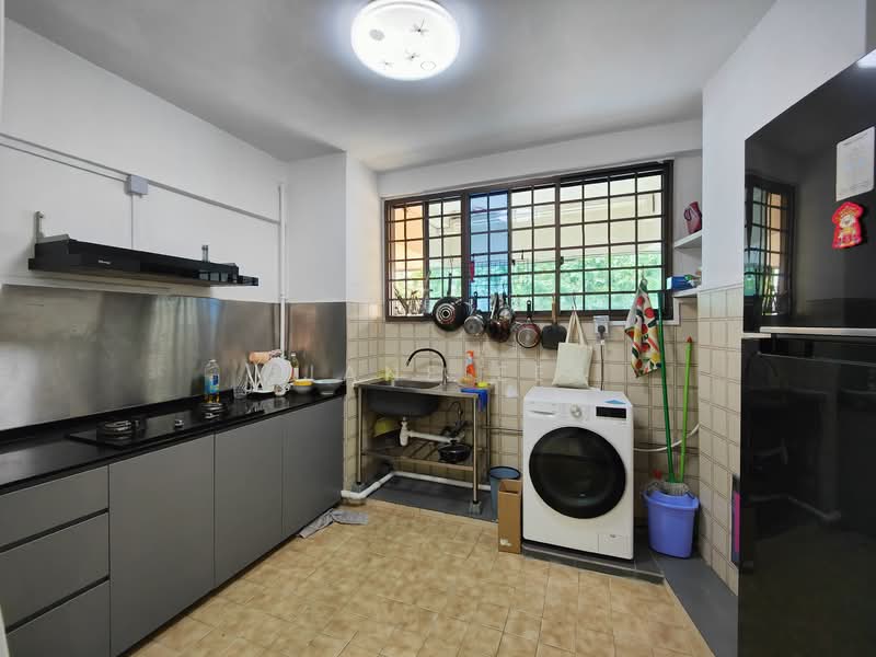 Pine Grove, 1P Pine Grove, Room Rental, 250 sqft, Condominium For Rent, by Jane Ee, 500128402 - Kitchen - PropertyGuru.com.sg