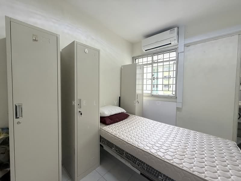 Room 1 (Master Bedroom)