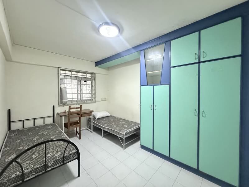 Room 2 (Common Bedroom)