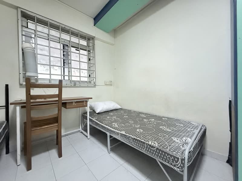 Room 2 (Common Bedroom)