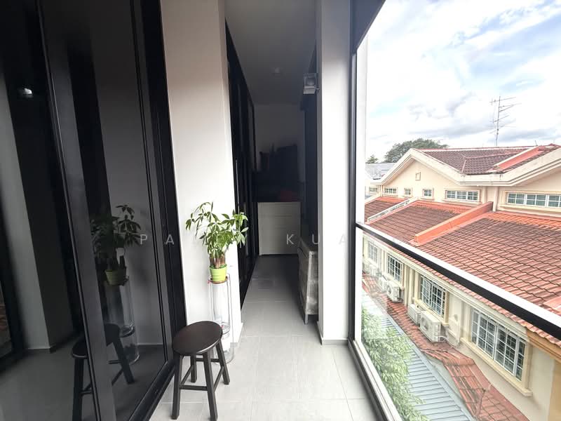 The Essence, 1 Chong Kuo Road, 2 Bedrooms, 700 sqft, Condominium For Rent, by Paley Kuang, 500128428 - Balcony - PropertyGuru.com.sg