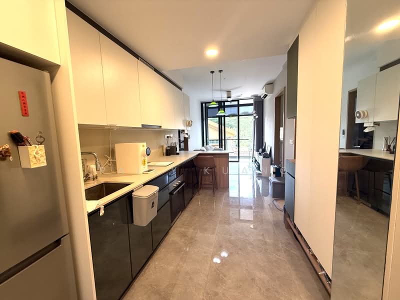 The Essence, 1 Chong Kuo Road, 2 Bedrooms, 700 sqft, Condominium For Rent, by Paley Kuang, 500128428 - Kitchen - PropertyGuru.com.sg
