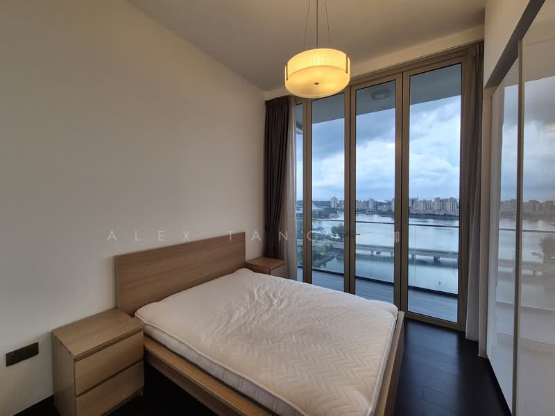 Kallang Riverside, 51 Kampong Bugis, 2 Bedrooms, 1,001 sqft, Condominium For Sale, by Alex Tang 陳拁燐, 500128433 - Bedroom - PropertyGuru.com.sg