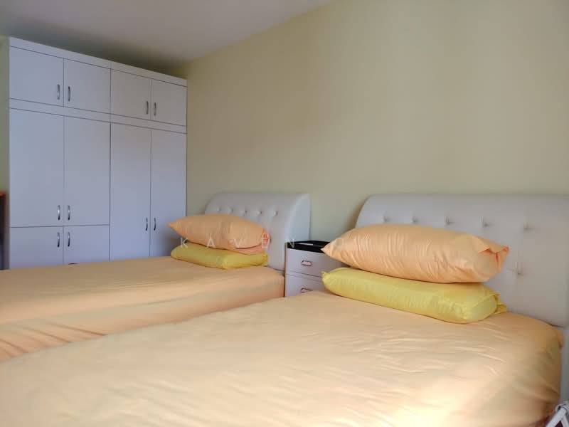 297 Tampines Street 22, 297 Tampines Street 22, 3 Bedrooms, 1,130 sqft, HDB Flat For Sale, by Kaven Oh, 500128436 - Common Bedroom - PropertyGuru.com.sg