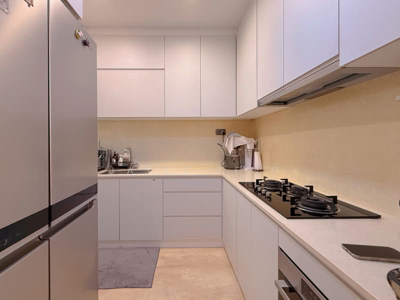 Ventuno Balmoral, 21 Balmoral Road, 3 Bedrooms, 1,313 sqft, Condominium For Sale, by Jayce Peng, 500128437 - Kitchen - PropertyGuru.com.sg