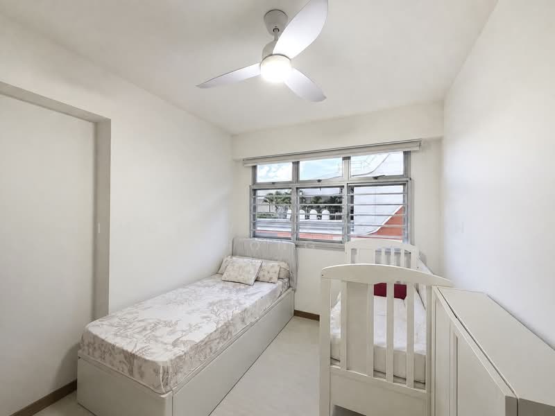 154B Bedok South Road, 154B Bedok South Road, 3 Bedrooms, 1,001 sqft, HDB Flat For Sale, by Timothy Choo Jun Hong, 500128439 - Bedroom - PropertyGuru.com.sg