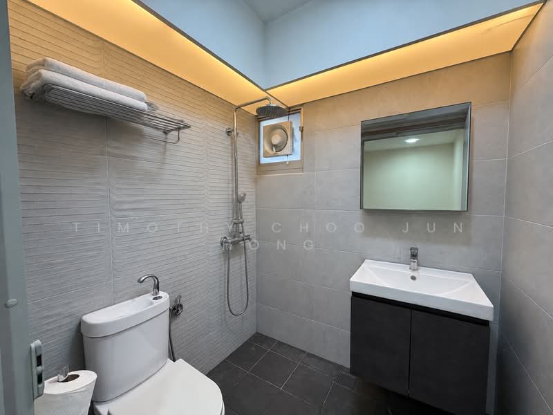 154B Bedok South Road, 154B Bedok South Road, 3 Bedrooms, 1,001 sqft, HDB Flat For Sale, by Timothy Choo Jun Hong, 500128439 - Bathroom - PropertyGuru.com.sg