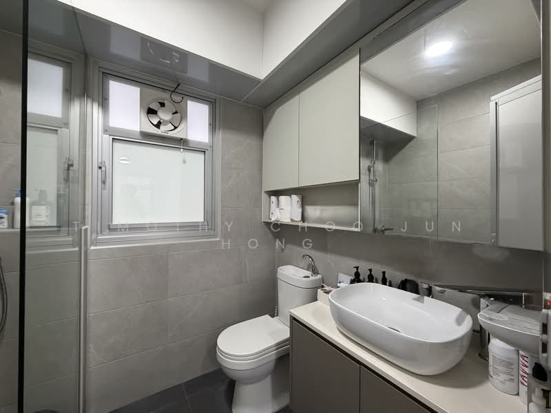 154B Bedok South Road, 154B Bedok South Road, 3 Bedrooms, 1,001 sqft, HDB Flat For Sale, by Timothy Choo Jun Hong, 500128439 - Bathroom - PropertyGuru.com.sg