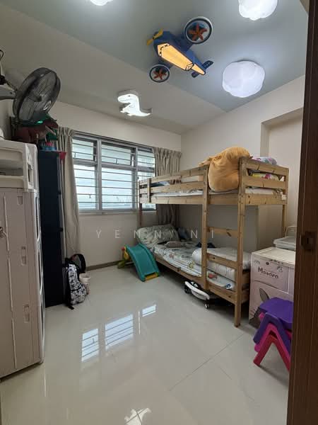 421A Northshore Drive, 421A Northshore Drive, 2 Bedrooms, 732 sqft, HDB Flat For Sale, by Yenn Ni, 500128440 - Bedroom - PropertyGuru.com.sg
