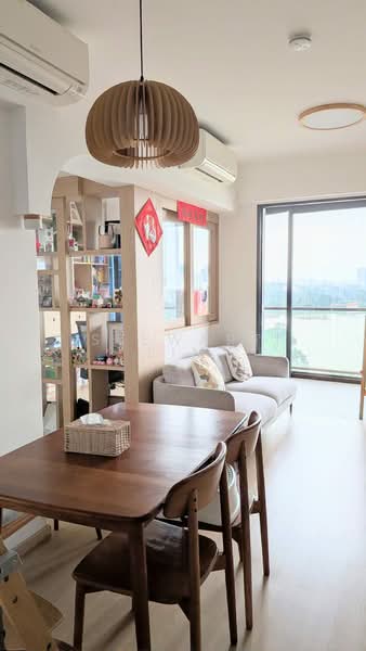 Lake Grande, 6 Jurong Lake Link, 3 Bedrooms, 926 sqft, Condominium For Rent, by Stewart Lim, 500128450 - Living Room - PropertyGuru.com.sg
