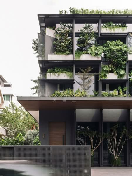 Kovan MRT Tampines Road, Tampines Road, 6 Bedrooms, 5,568 sqft, Semi-Detached House For Sale, by Warren Wu 吴晋全, 500128471 - Exterior - PropertyGuru.com.sg