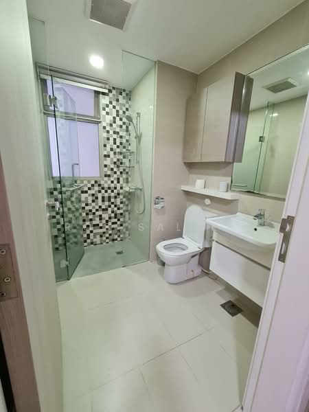 Sea Esta, 20 Pasir Ris Link, 3 Bedrooms, 1,399 sqft, Condominium For Sale, by Ros Salleh, 500128475 - Bathroom - PropertyGuru.com.sg