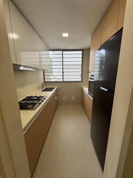 Sea Esta, 20 Pasir Ris Link, Pasir Ris / Tampines, 3 Bedrooms, 1,399 sqft, Condominium For Sale, by Ros Salleh, 500128475 - Kitchen - PropertyGuru.com.sg