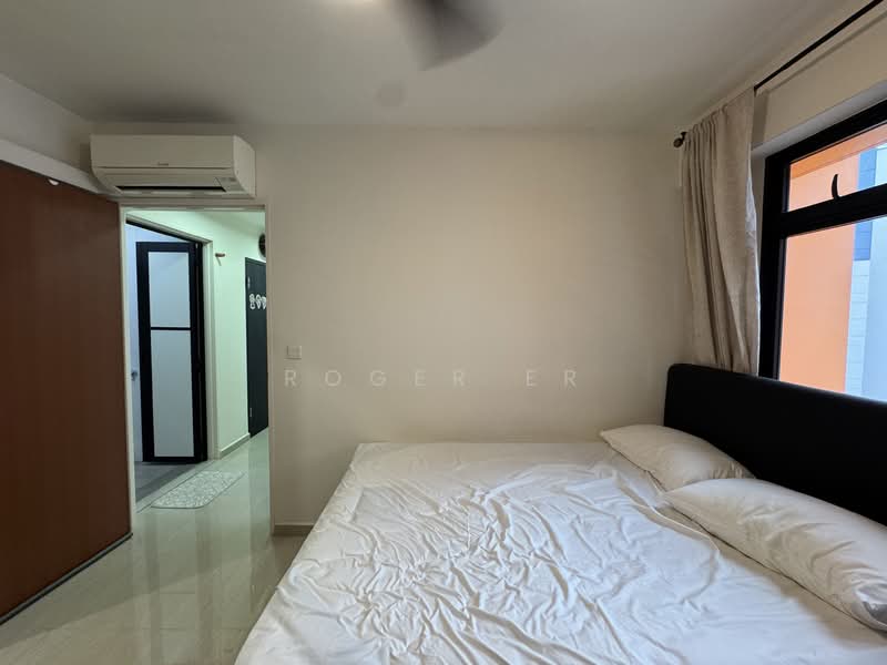 547D Segar Road, 547D Segar Road, 2 Bedrooms, 721 sqft, HDB Flat For Sale, by Roger Er, 500128479 - Bedroom - PropertyGuru.com.sg