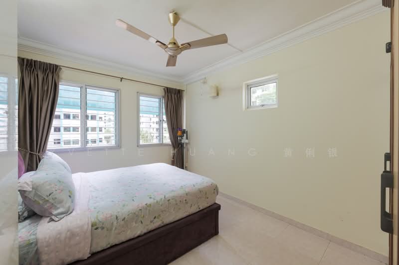 971 Hougang Street 91, 971 Hougang Street 91, 3 Bedrooms, 1,249 sqft, HDB Flat For Sale, by Yvette Huang 黄俐银, 500128491 - Common Bedroom - PropertyGuru.com.sg