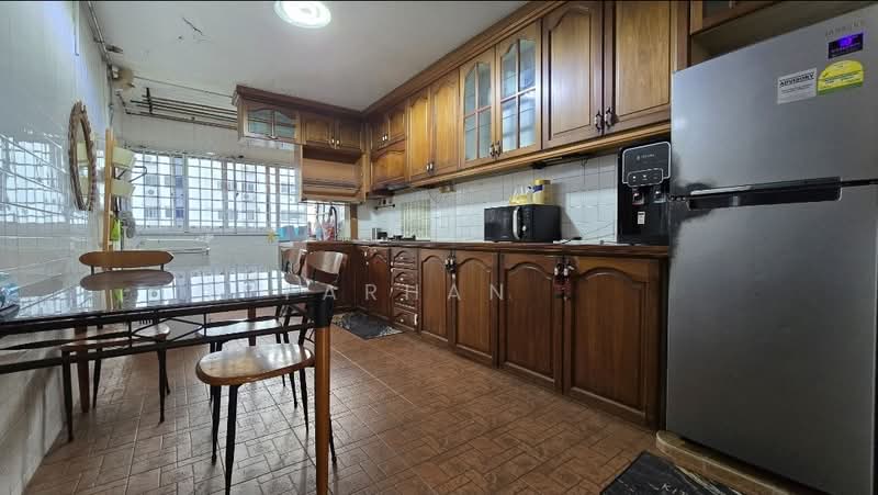 24 Marsiling Drive, 24 Marsiling Drive, 2 Bedrooms, 882 sqft, HDB Flat For Rent, by Farhan ., 500128502 - Kitchen - PropertyGuru.com.sg