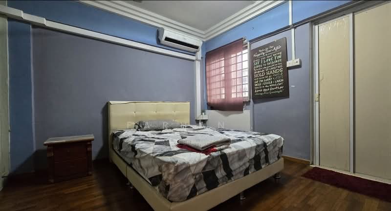 24 Marsiling Drive, 24 Marsiling Drive, 2 Bedrooms, 882 sqft, HDB Flat For Rent, by Farhan ., 500128502 - Bedroom - PropertyGuru.com.sg