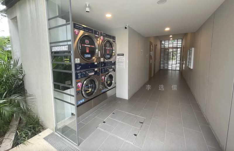 The Florence Residences, 89 Hougang Avenue 2, 3 Bedrooms, 915 sqft, Condominium For Rent, by Keizer Li 李选儒, 500128504 - Corridor - PropertyGuru.com.sg