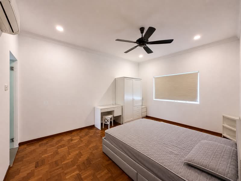 Serangoon Garden Estate, Chuan Walk, 5 Bedrooms, 3,500 sqft, Terraced House For Rent, by Marianne Terng, 500128508 - Bedroom - PropertyGuru.com.sg