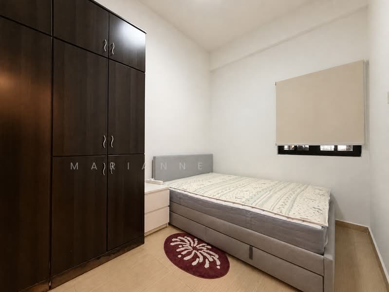 Serangoon Garden Estate, Chuan Walk, 5 Bedrooms, 3,500 sqft, Terraced House For Rent, by Marianne Terng, 500128508 - Bedroom - PropertyGuru.com.sg