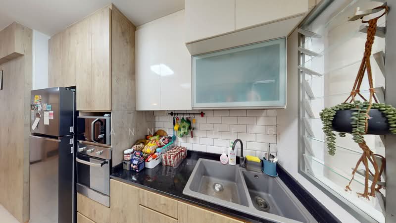 443B Fajar Road, 443B Fajar Road, 3 Bedrooms, 1,216 sqft, HDB Flat For Sale, by Annie Heng, 500128539 - Kitchen - PropertyGuru.com.sg