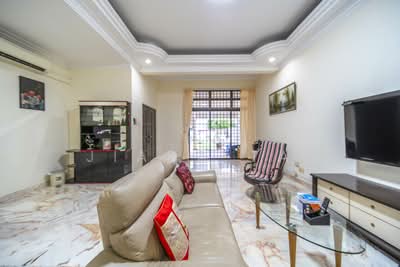 For Sale - Kovan Freehold Terrace Near MRT!