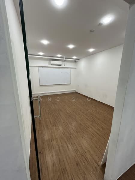 Parkway Centre, 1 Marine Parade Central, 1,873 sqft, Other Retail For Rent, by Francis Goh, 500128586 - Interior - CommercialGuru.com.sg