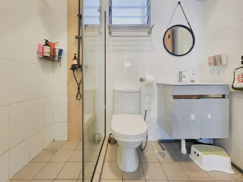 684D Edgedale Plains, , 3 Bedrooms, 1,001 sqft, HDB Flat For Sale, by Dawn Jeslyn Lee 李籽嬴, 500128599 - PropertyGuru.com.sg
