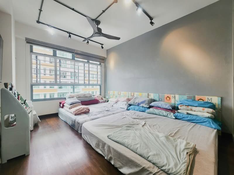 684D Edgedale Plains, , 3 Bedrooms, 1,001 sqft, HDB Flat For Sale, by Dawn Jeslyn Lee 李籽嬴, 500128599 - PropertyGuru.com.sg
