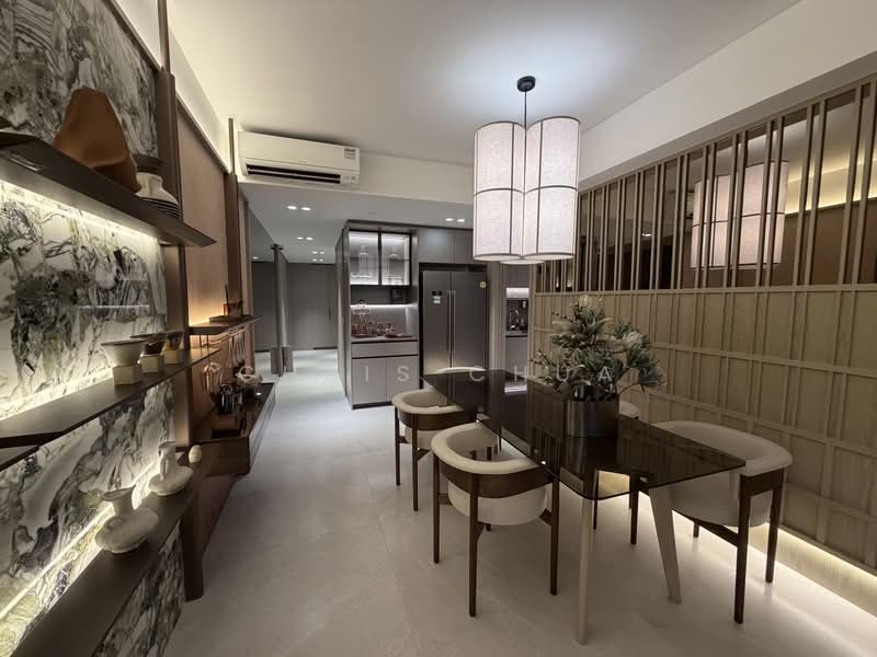 Nava Grove, 38 Pine Grove, 2 Bedrooms, 786 sqft, Condominium For Sale, by Chris Chua, 500128615 - Dining Room - PropertyGuru.com.sg